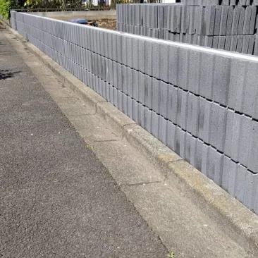 ブロック塀